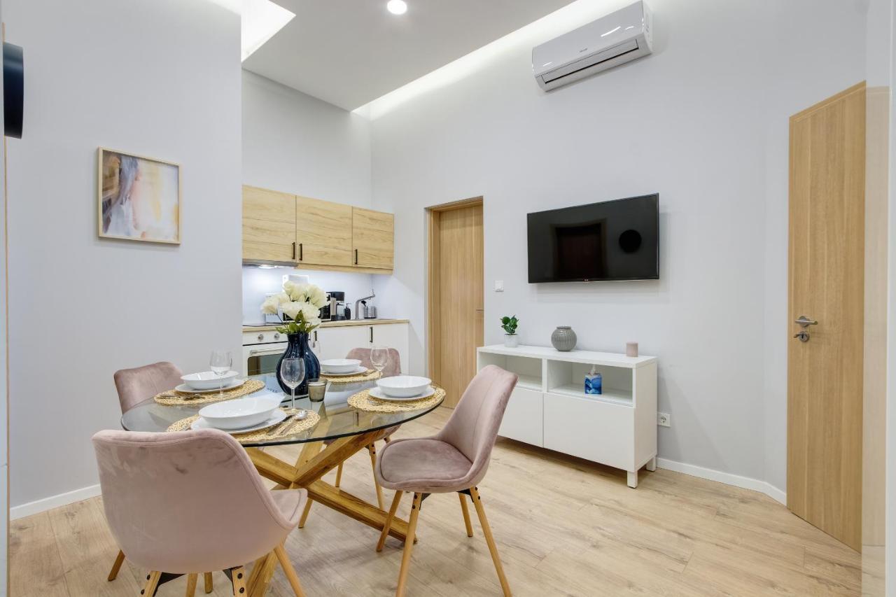 D.Five Aradi B Apartment Budapest Kültér fotó